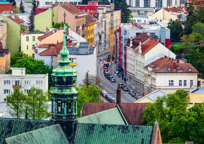 city culture (stock photo via Pexels)
